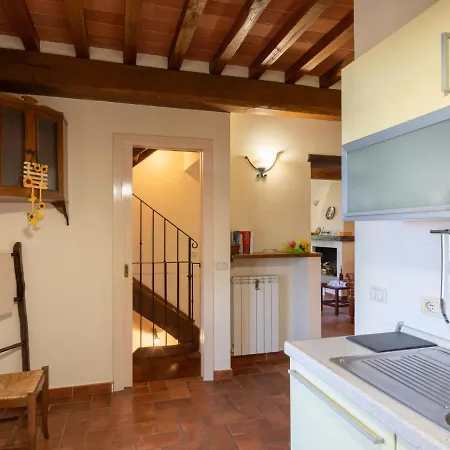Il Sorbino By Interhome Сasa de vacaciones Fondaccio